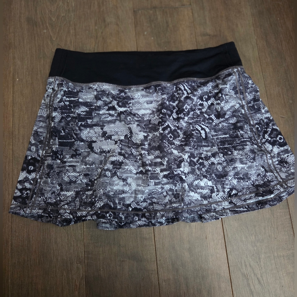 Lululemon Pace Rival Sz.8